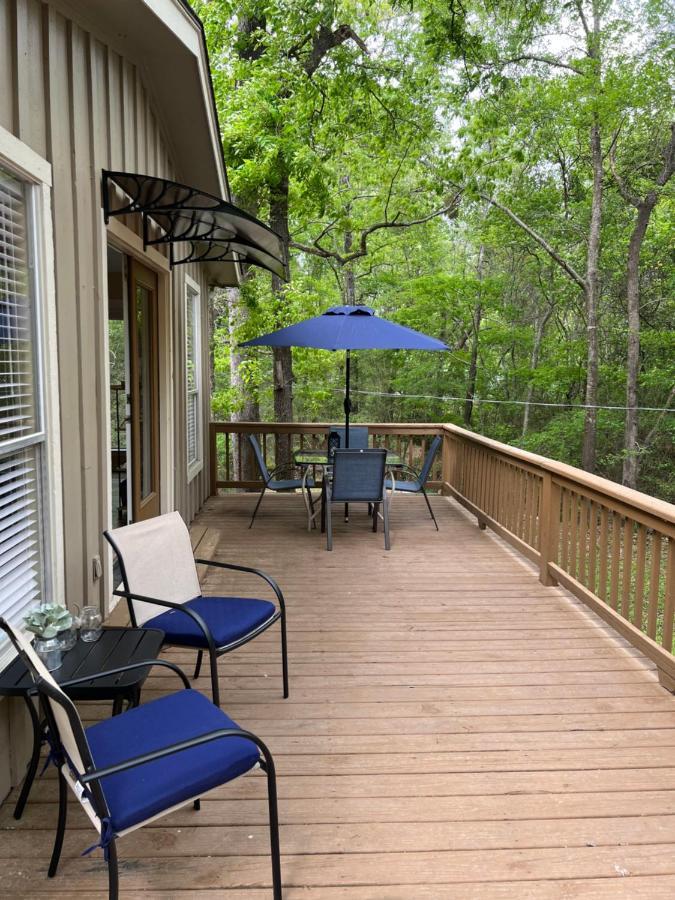 2 Bdrm Treehouse Hideout- Lake Conroe With Boat Ramp Montgomery Exterior photo
